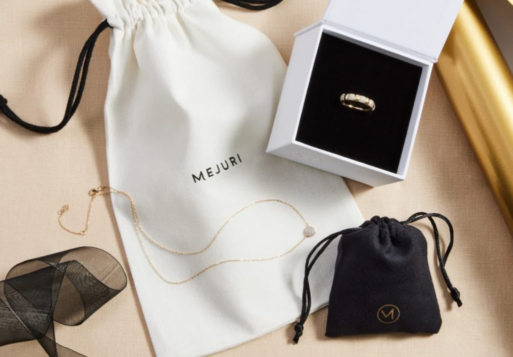 How Do You Package Jewelry Eco-Friendly? - 2024 07 mejuri packaging