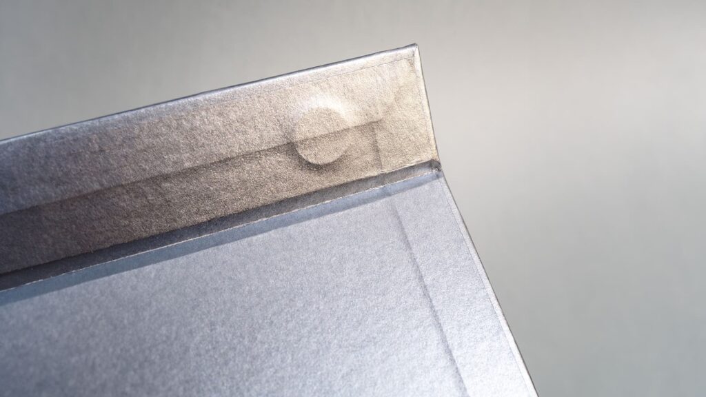 close-up of embedded magnet