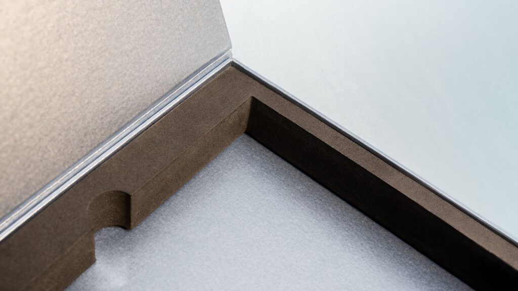 close-up of the EVA foam with thumb notch