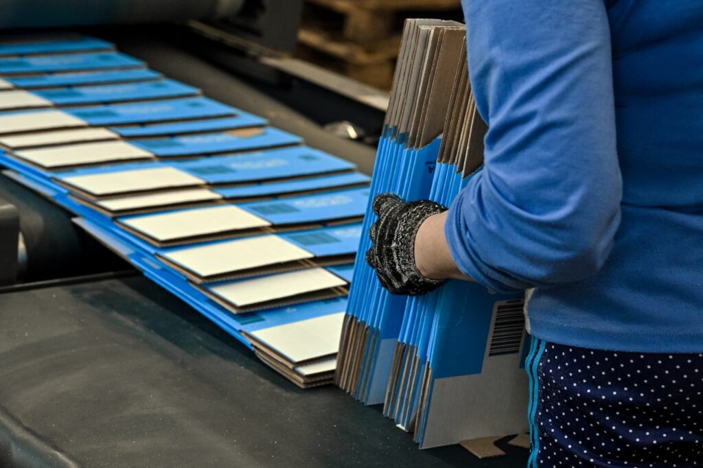 cardboard packaging box cardboard packaging production