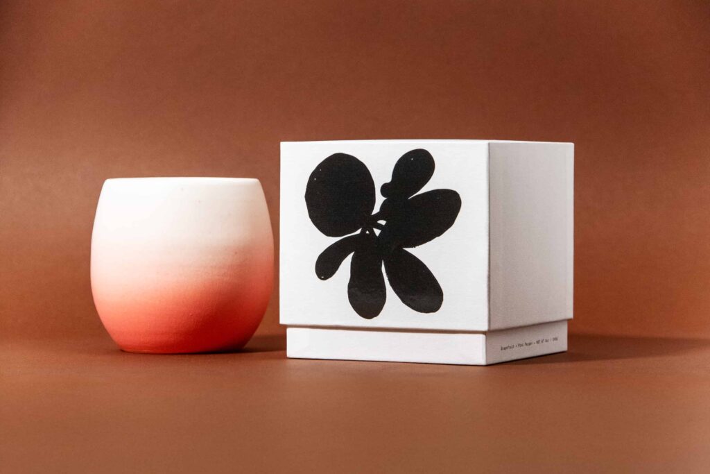 Custom partial cover telescope rigid box for Venture's candle.